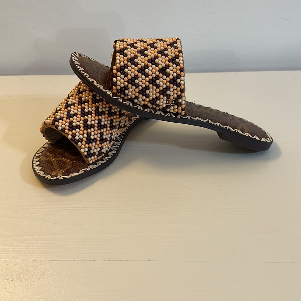 🌸NEW SAM EDELMAN
Women's Gunner Beaded Slide Sandals